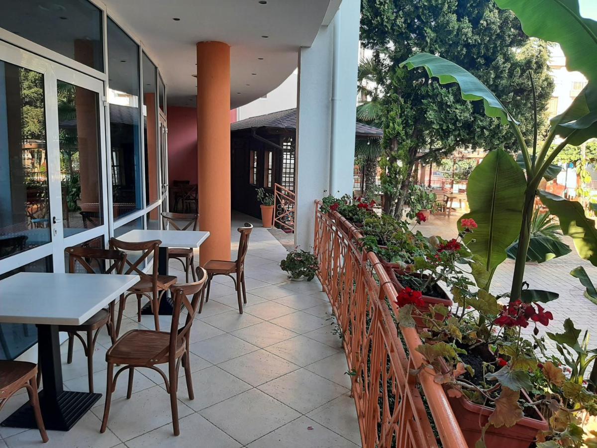 Copacabana Hotel Равда Экстерьер фото