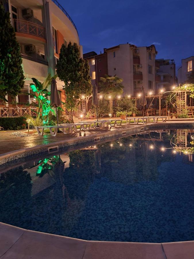 Copacabana Hotel Равда Экстерьер фото