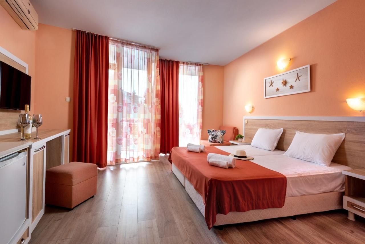 Copacabana Hotel Равда Экстерьер фото
